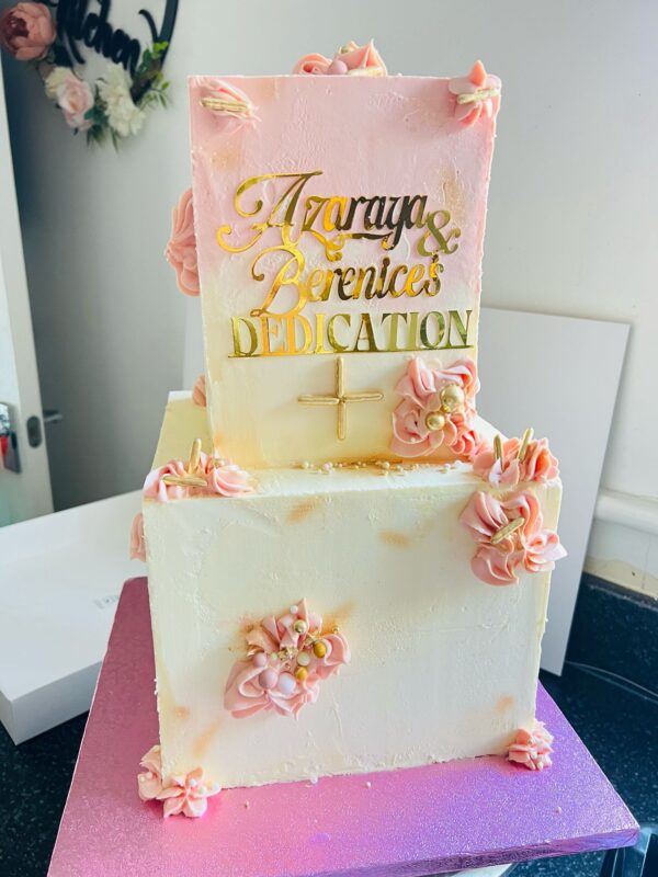 Square Buttercream Cakes - Image 3