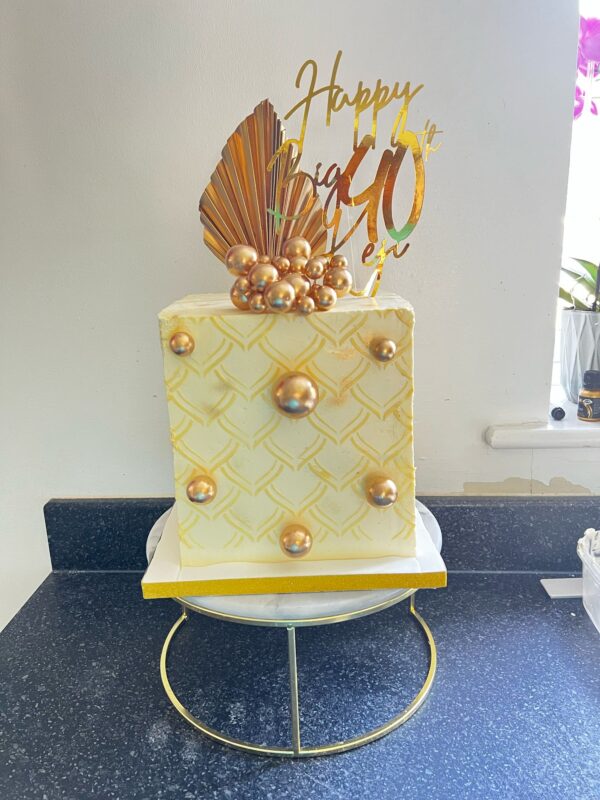 Square Buttercream Cakes - Image 2